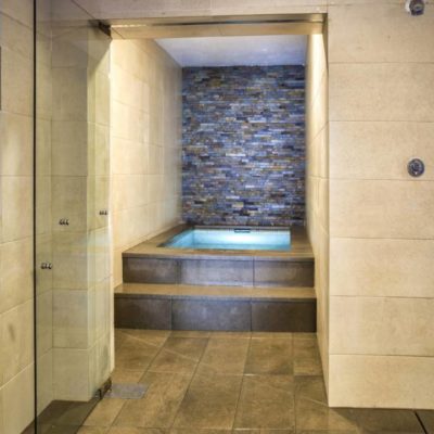 Piscina de contraste